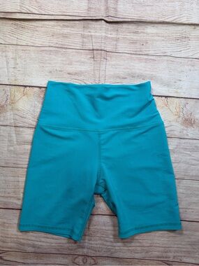 Five High-Rise Women's Ribbed Bike Shorts